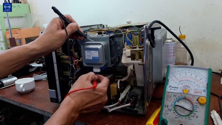 Quy trình sửa lò vi sóng tại Điện lạnh CNC