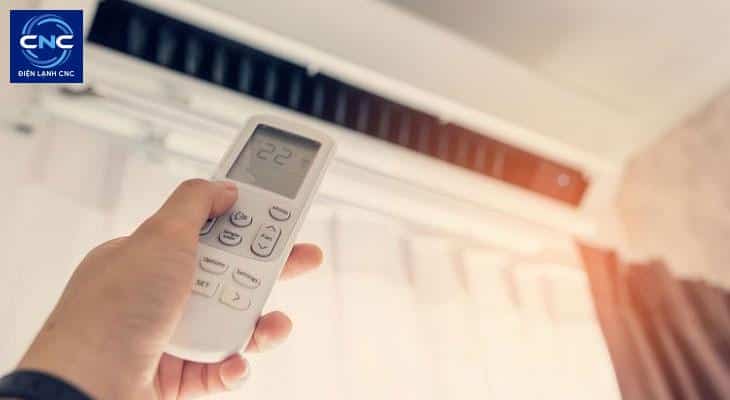 Quạt cục nóng điều hoà - Sự cố thường gặp và cách xử lý 5 chỉnh nhiệt độ phù hợp